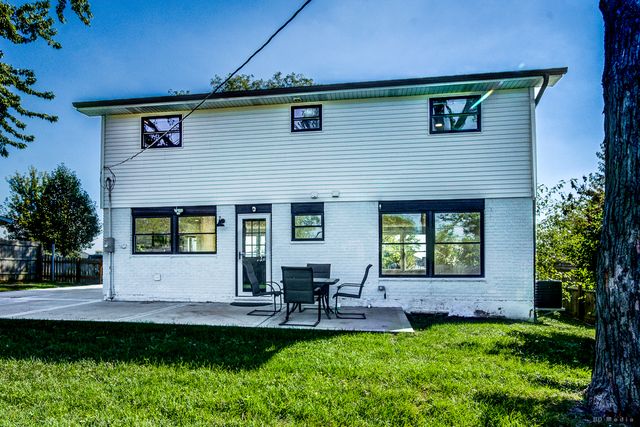 9416 Magnolia Avenue, Mokena, IL 60448