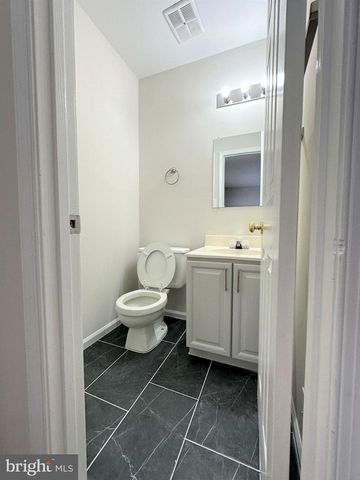 7822 BROOKVIEW CT, Manassas, VA 20109