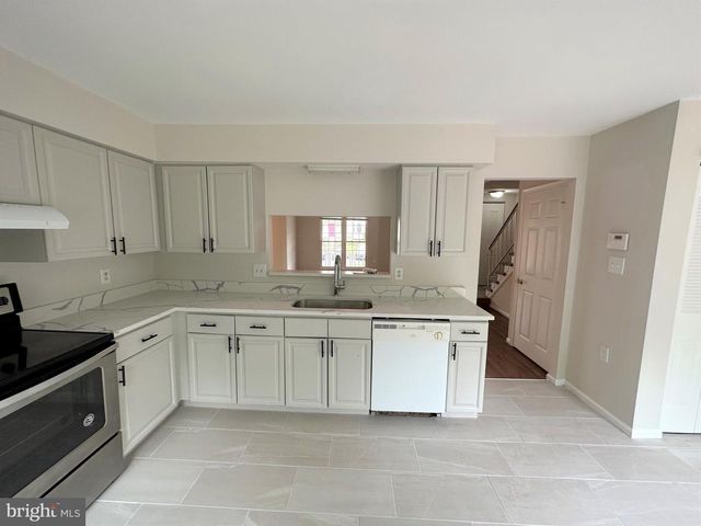 7822 BROOKVIEW CT, Manassas, VA 20109