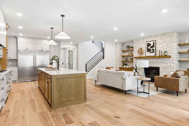 4509 Oxford Avenue, Edina, MN 55436