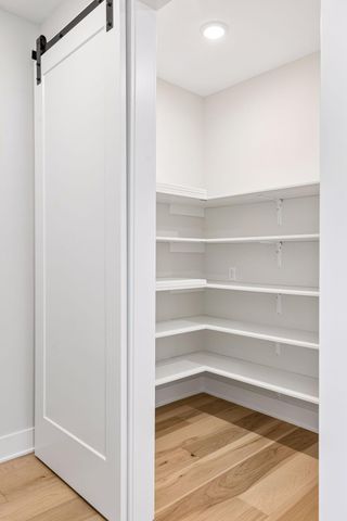 4509 Oxford Avenue, Edina, MN 55436