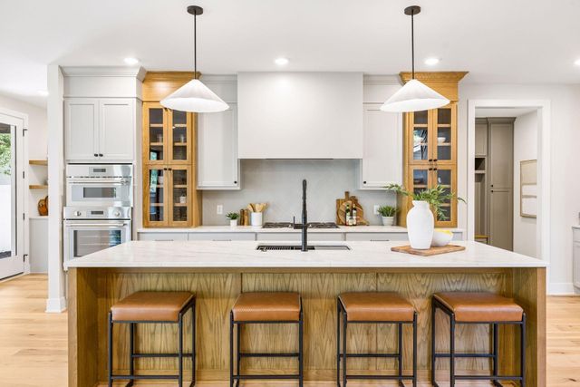 4509 Oxford Avenue, Edina, MN 55436