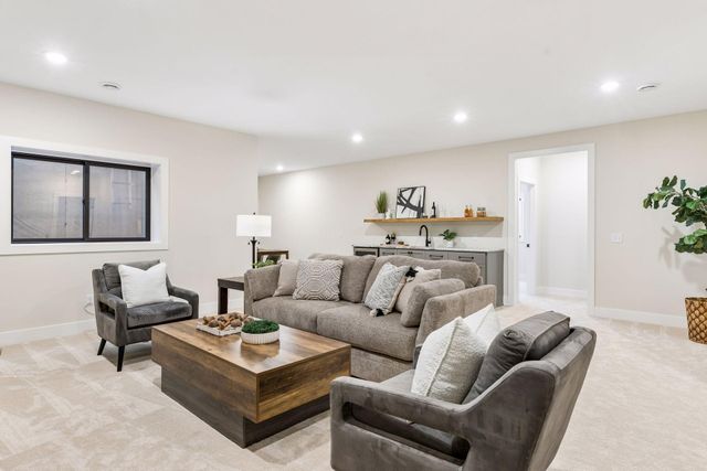 4509 Oxford Avenue, Edina, MN 55436