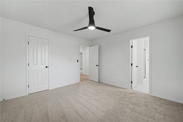 4490 W Chaparral Lane, Fayetteville, AR 72704