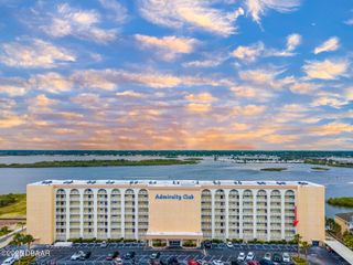 3606 S Peninsula Dr Apt 301, Port Orange, FL 32127