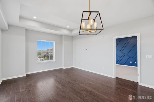 648 Strassle Way, South Plainfield, NJ 07080