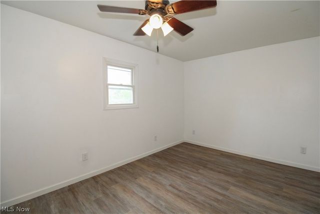152 Garvin Avenue, Elyria, OH 44035