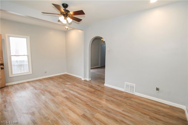 152 Garvin Avenue, Elyria, OH 44035