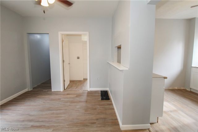 152 Garvin Avenue, Elyria, OH 44035