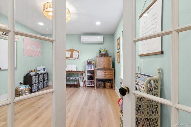 2 Ludlow Lane, Hampton Bays, NY 11946