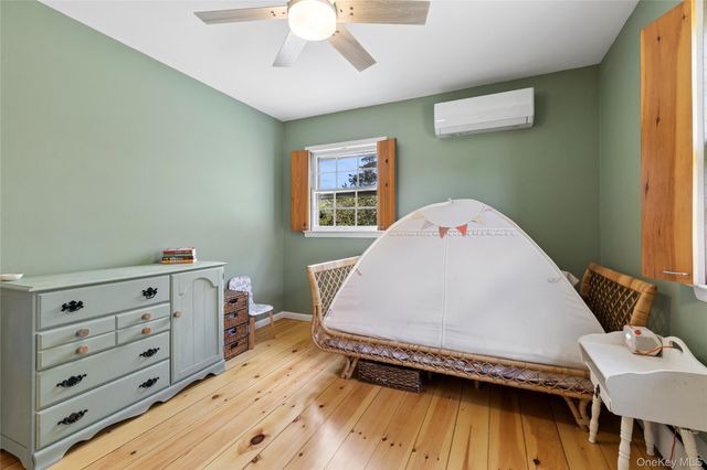 2 Ludlow Lane, Hampton Bays, NY 11946