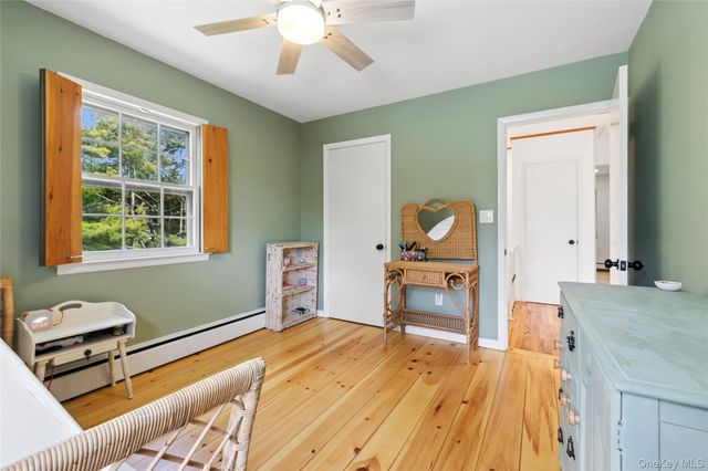 2 Ludlow Lane, Hampton Bays, NY 11946