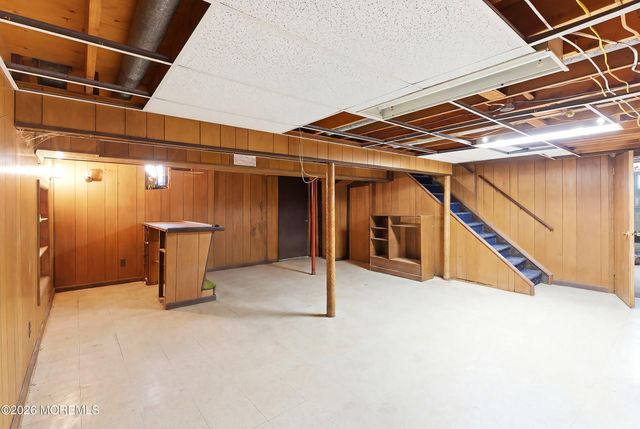 24 Livingston Drive, Howell, NJ 07731