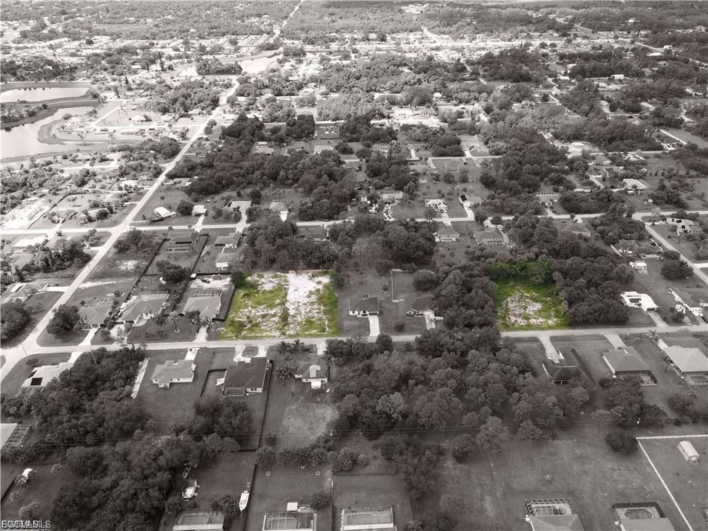 607 Columbus AVE, LEHIGH ACRES, FL 33972 — photo 4