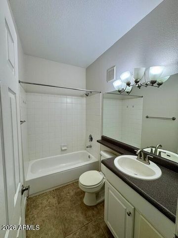 4465 E PARADISE VILLAGE Parkway S 1136, Phoenix, AZ 85032