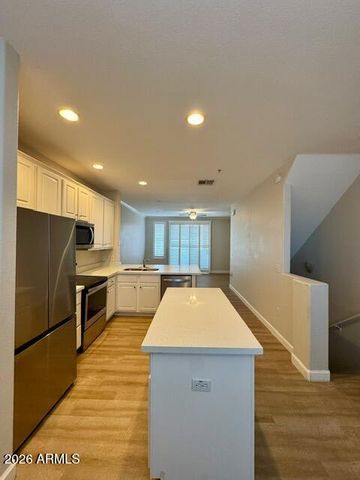 4465 E PARADISE VILLAGE Parkway S 1136, Phoenix, AZ 85032