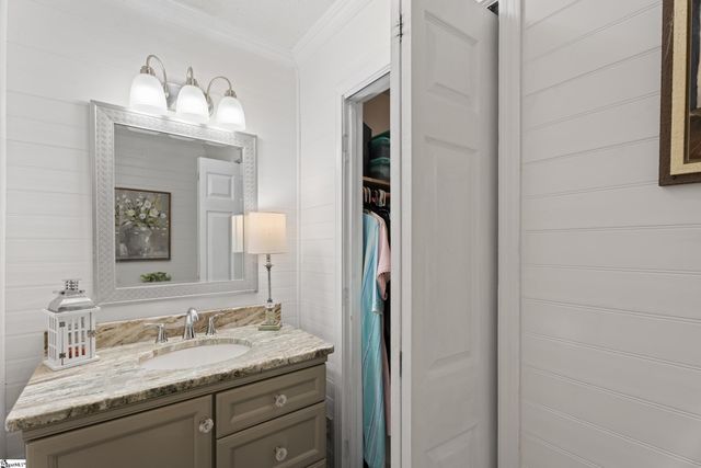 137 Cannon Lane, Easley, SC 29640