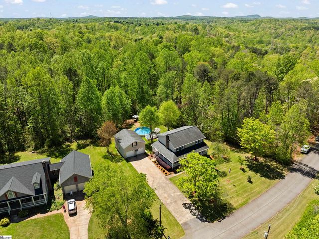 137 Cannon Lane, Easley, SC 29640