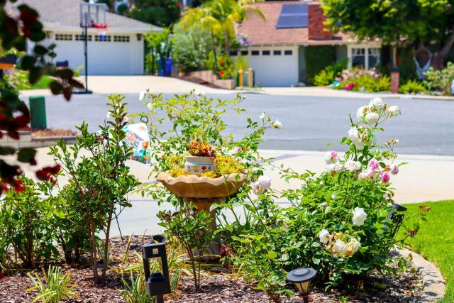 1561 Sandalwood Ln, Carlsbad, CA 92008