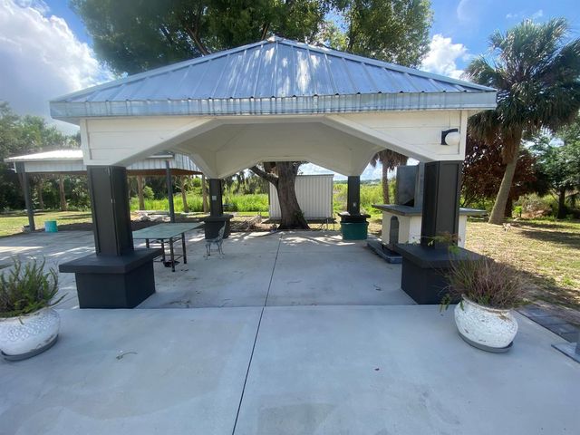 91 Woodland Drive, Haines City, FL 33844
