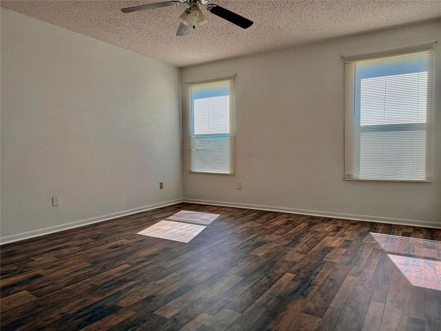 4302 Janelle DR, Killeen, TX 76549