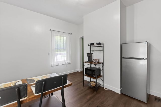2113, 2115, 2117 Kirkwood Boulevard, Davenport, IA 52803