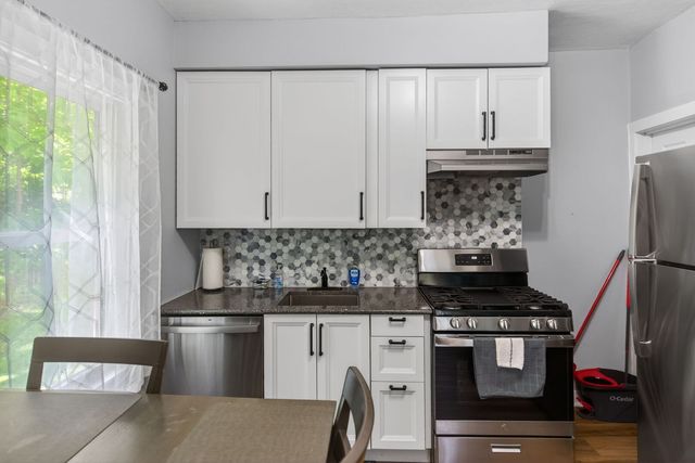 2113, 2115, 2117 Kirkwood Boulevard, Davenport, IA 52803