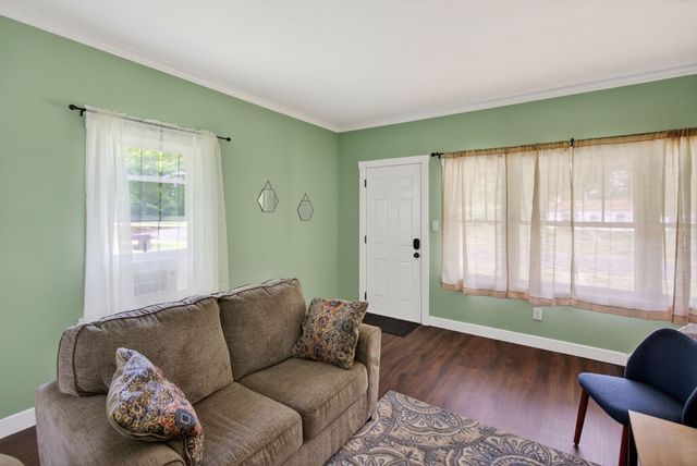 2113, 2115, 2117 Kirkwood Boulevard, Davenport, IA 52803