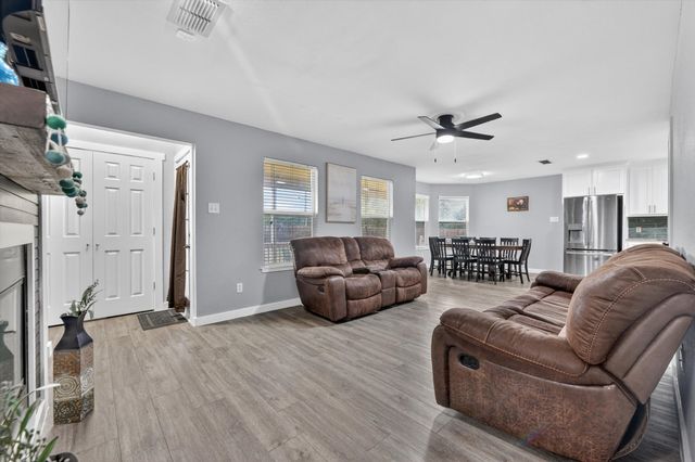 603 Rolling Hills Drive, Aledo, TX 76008