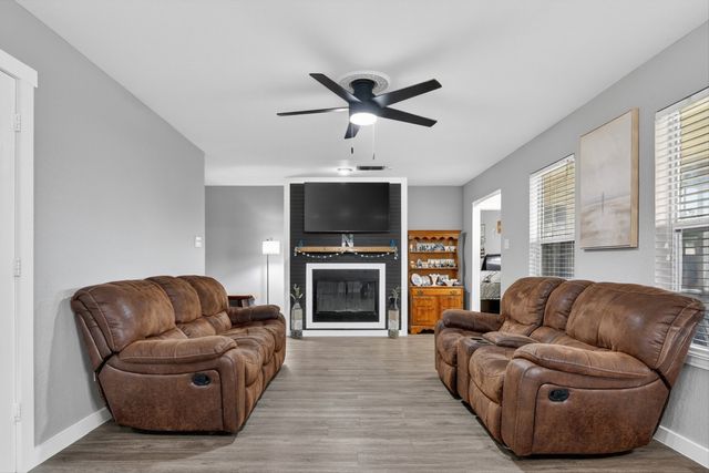 603 Rolling Hills Drive, Aledo, TX 76008