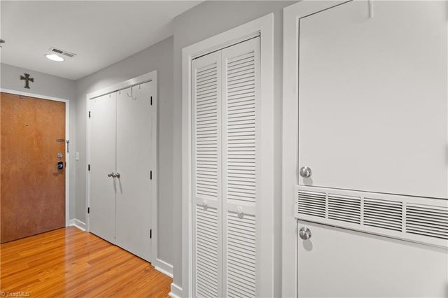 315 N Spruce Street 408, Winston-salem, NC 27101