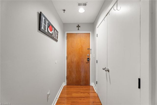 315 N Spruce Street 408, Winston-salem, NC 27101