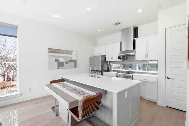 6022 Lewis Street 101, Dallas, TX 75206