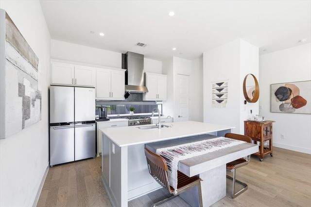 6022 Lewis Street 101, Dallas, TX 75206