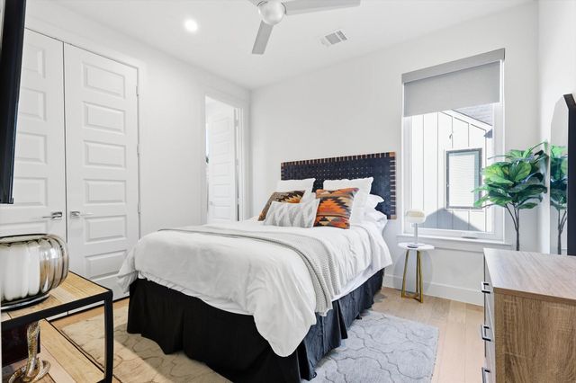 6022 Lewis Street 101, Dallas, TX 75206