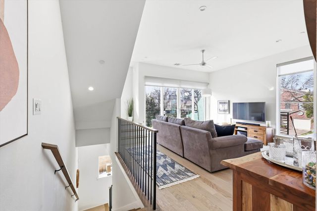 6022 Lewis Street 101, Dallas, TX 75206