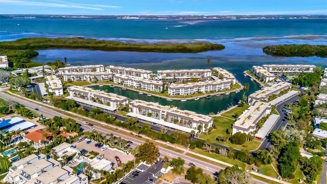 4310 FALMOUTH DRIVE 102, Longboat Key, FL 34228