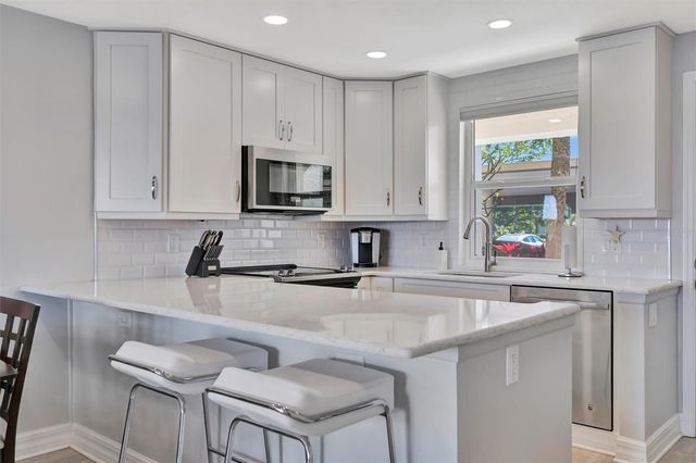 4310 FALMOUTH DRIVE 102, Longboat Key, FL 34228