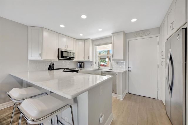 4310 FALMOUTH DRIVE 102, Longboat Key, FL 34228