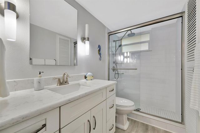 4310 FALMOUTH DRIVE 102, Longboat Key, FL 34228