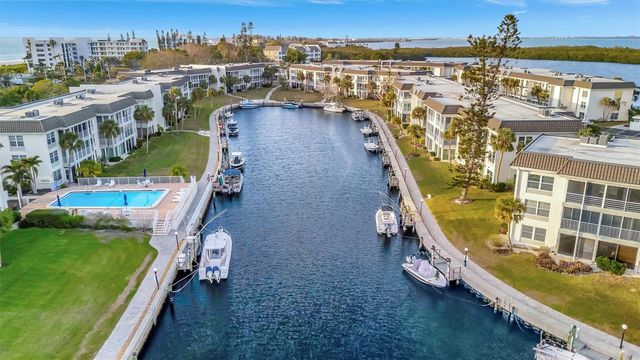 4310 FALMOUTH DRIVE 102, Longboat Key, FL 34228