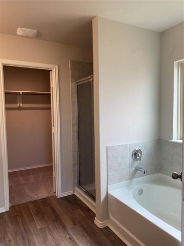 802 Faison Court, Montgomery, TX 77316