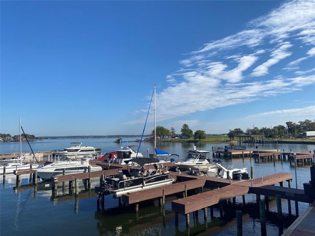 802 Faison Court, Montgomery, TX 77316