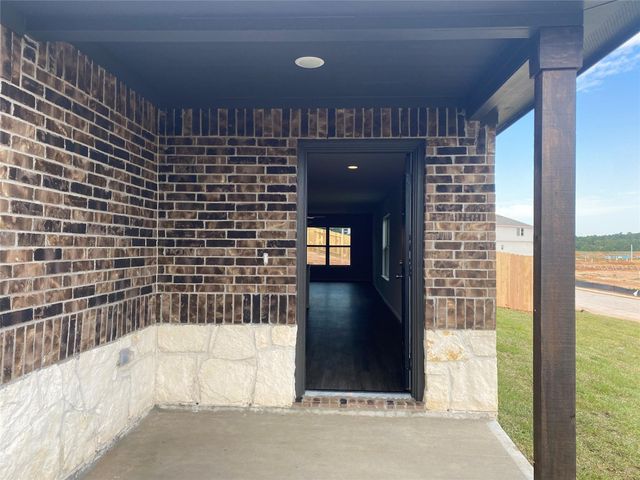 802 Faison Court, Montgomery, TX 77316