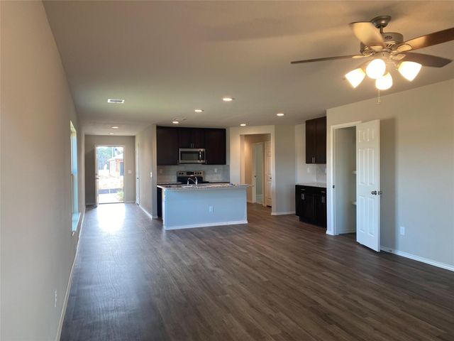 802 Faison Court, Montgomery, TX 77316