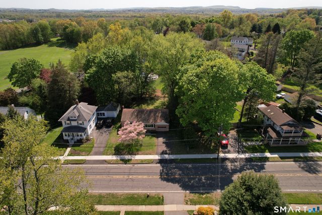 27 West Street, Cromwell, CT 06416