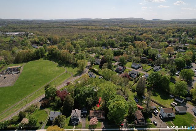 27 West Street, Cromwell, CT 06416