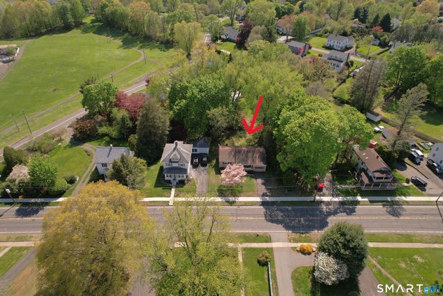 27 West Street, Cromwell, CT 06416