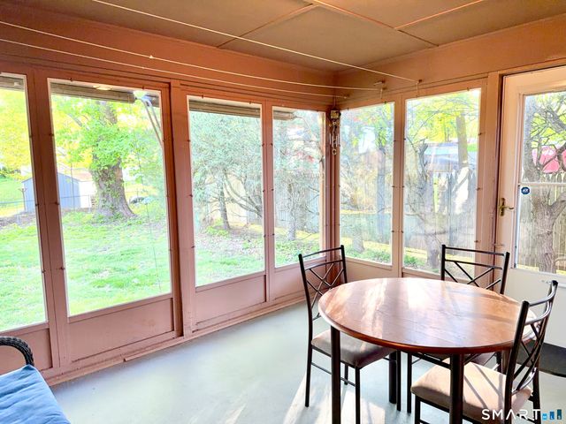 27 West Street, Cromwell, CT 06416