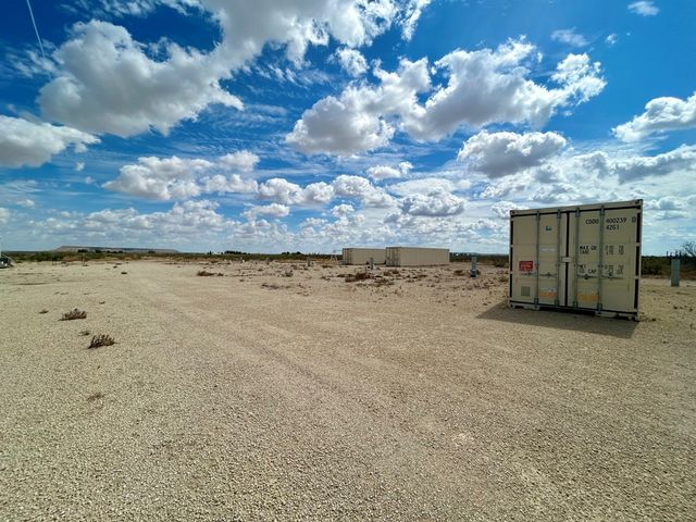 722 E 48th Lane, Fort Stockton, TX 79735